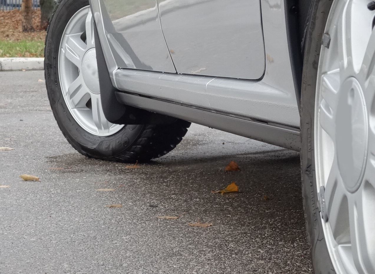 Брызговики передние для Changan Alsvin