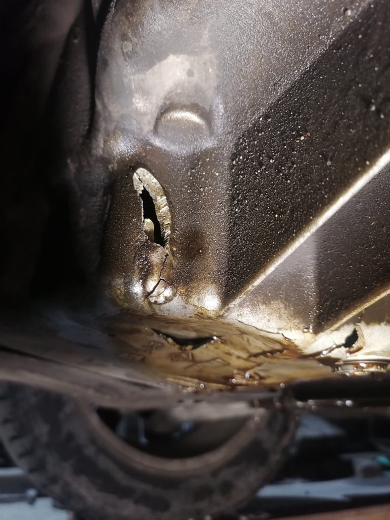 Пробитый поддон