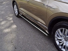 Пороги овальные с проступью 75х42 мм для Volkswagen Touareg III Рестайлинг